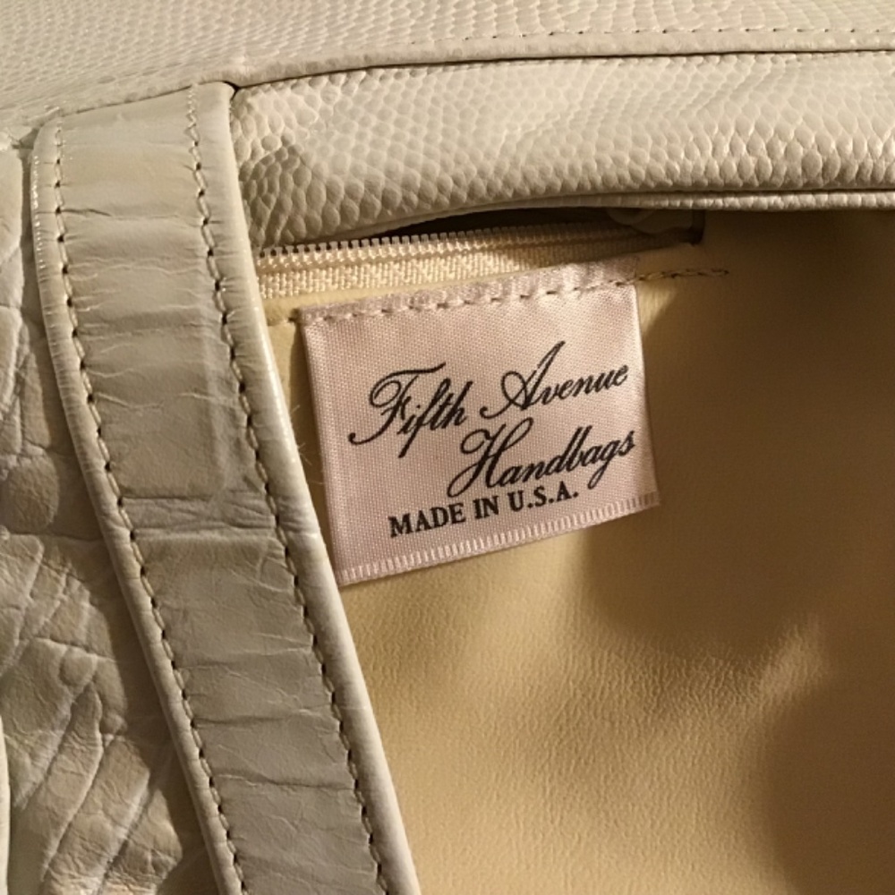 Fifth Avenue Handbag Vintage Cream Winter White - Picture 8 of 9